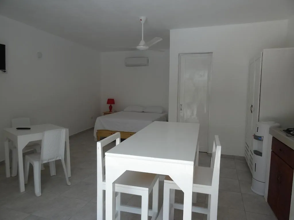 Residencial Angelina 호텔 라스테레나스 아파트